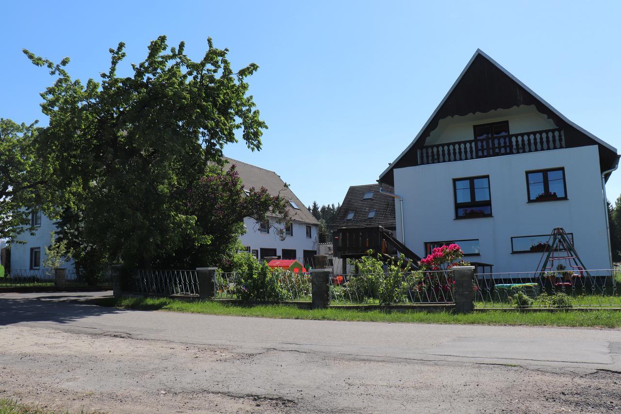 Pension Hubertushof Monteurunterkunft Freiberg Kültér fotó